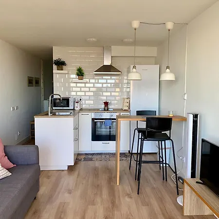 Panoramic Views Apartment *